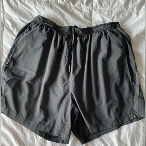 Men’s Nike Running Shorts, lined, size M